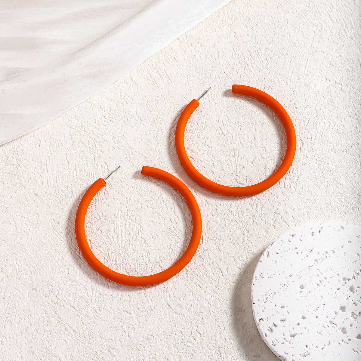 Wholesale Large hoop earrings C shape